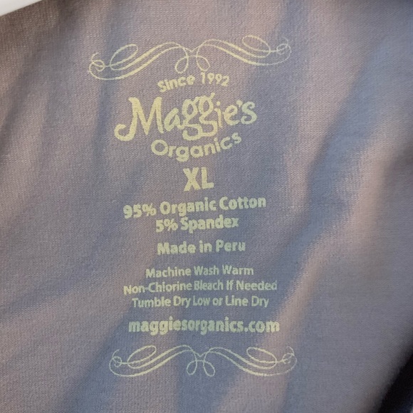 Sleeveless soft shirt - Picture 3 of 4